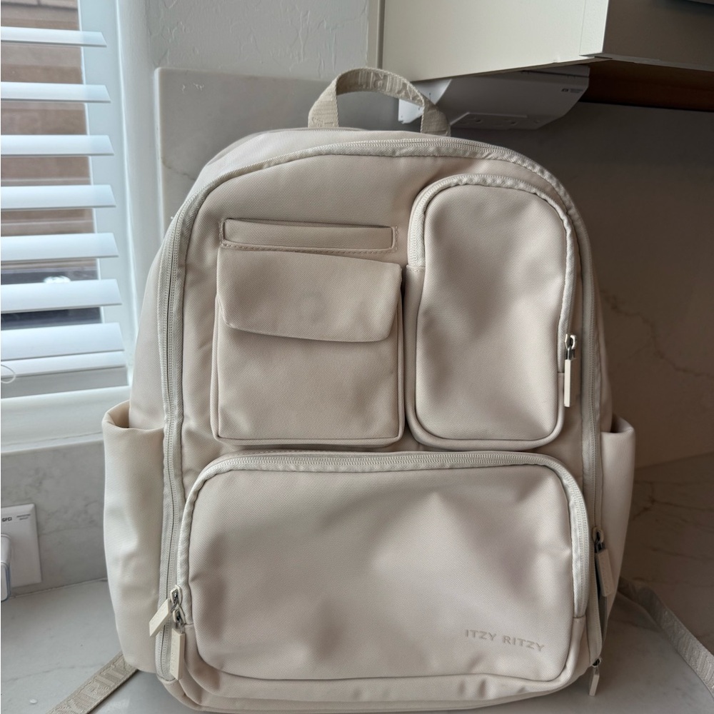 Itzy Ritzy Utility Diaper Bag NEW